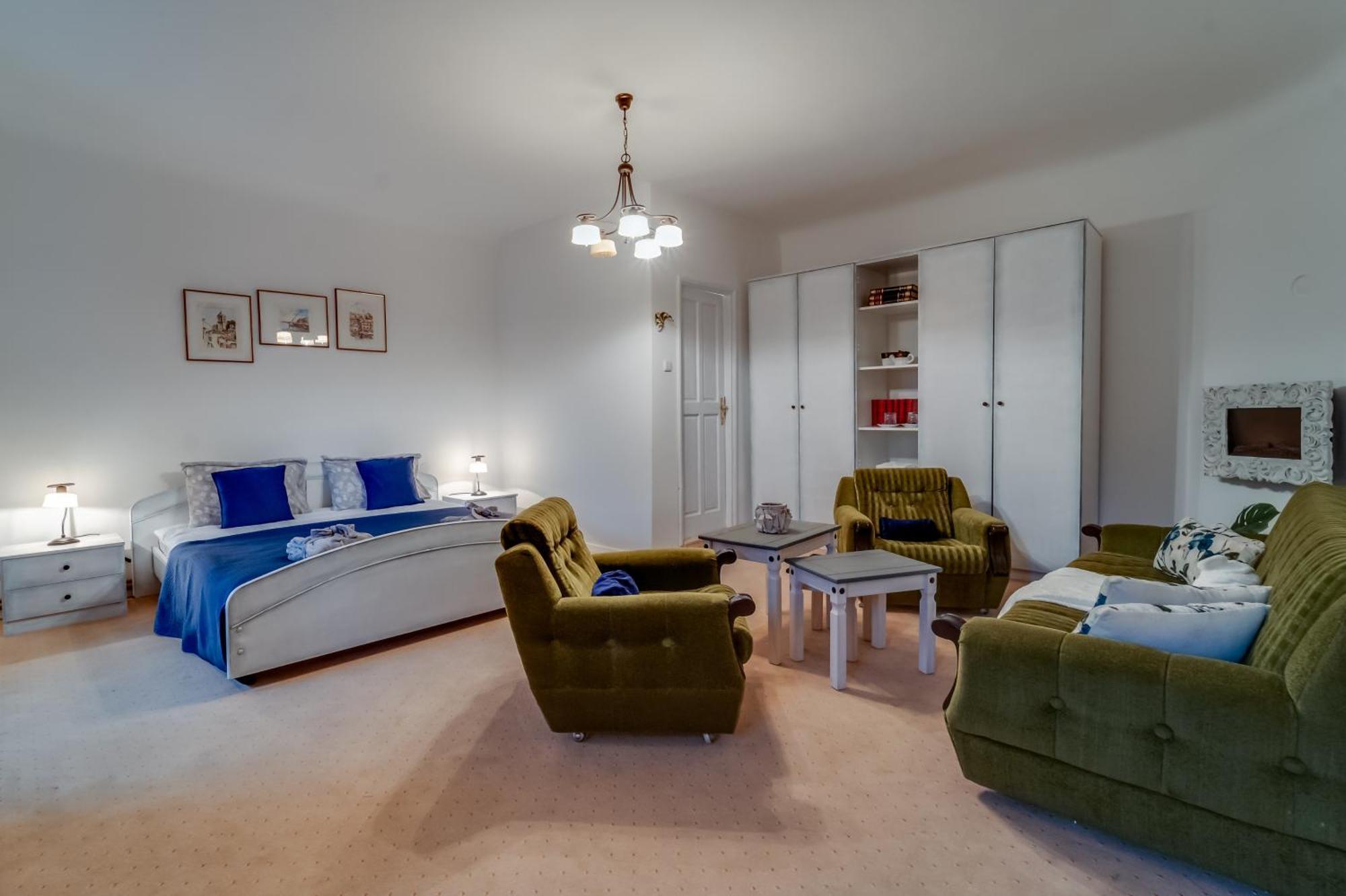 Sobe "Ela" Bed & Breakfast ฟูชิเน ห้อง รูปภาพ
